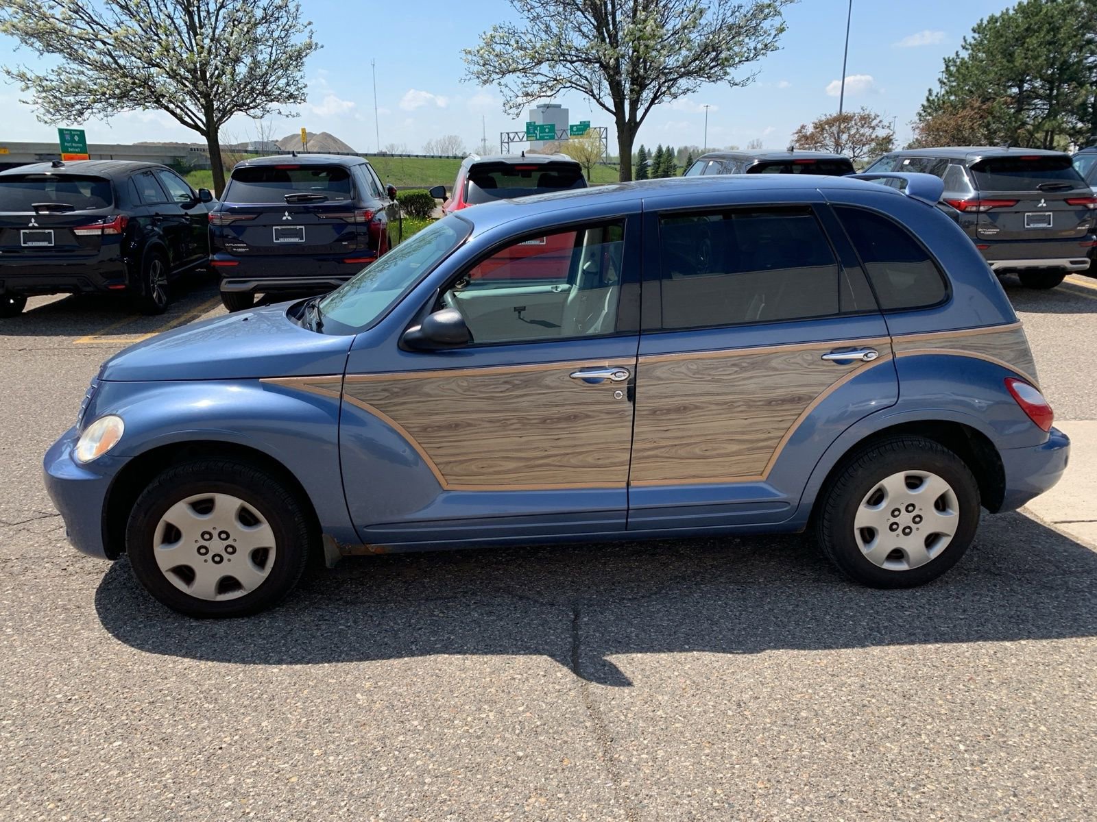 Used 2007 Chrysler PT Cruiser Touring FWD image 5
