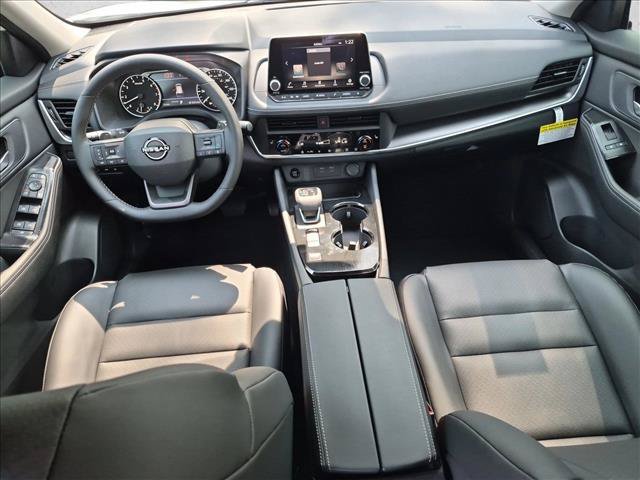 New 2027 Nissan Rogue SV FWD image 13