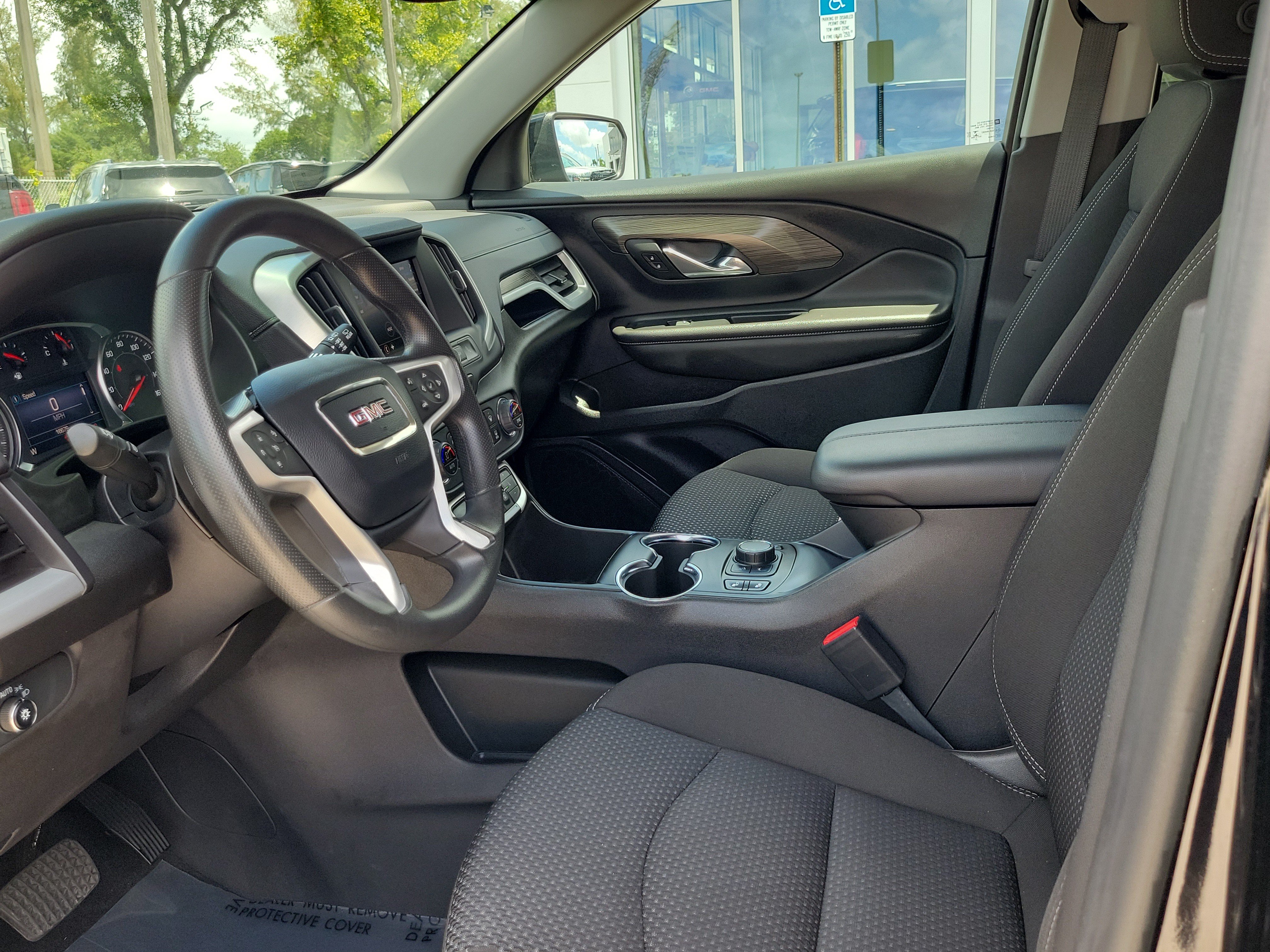Used 2023 GMC Terrain SLE w/ Driver Convenience Package FWD image 12