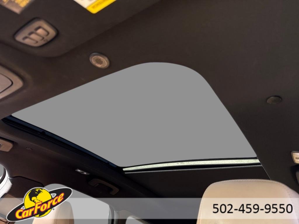 Used 2021 Lincoln Corsair Reserve image 21