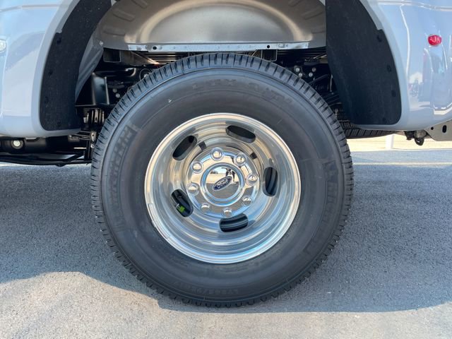 New 2026 Ford F350 Lariat w/ FX4 Off-Road Package image 18