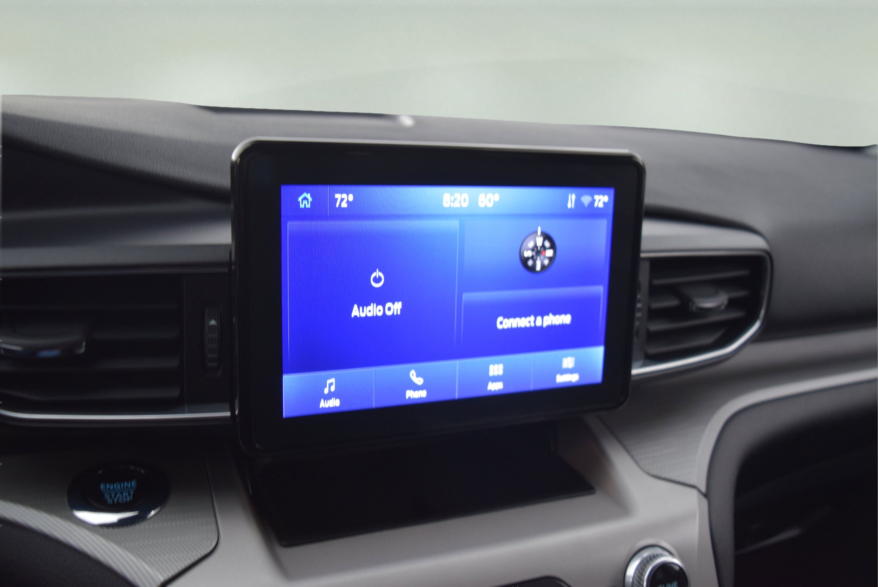 Used 2023 Ford Explorer XLT w/ Equipment Group 202A image 14