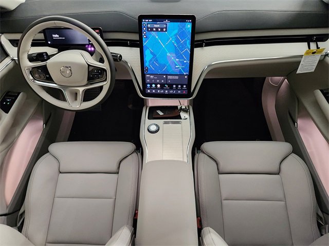 New 2025 Volvo EX90 Ultra w/ Protection Package Premier image 4