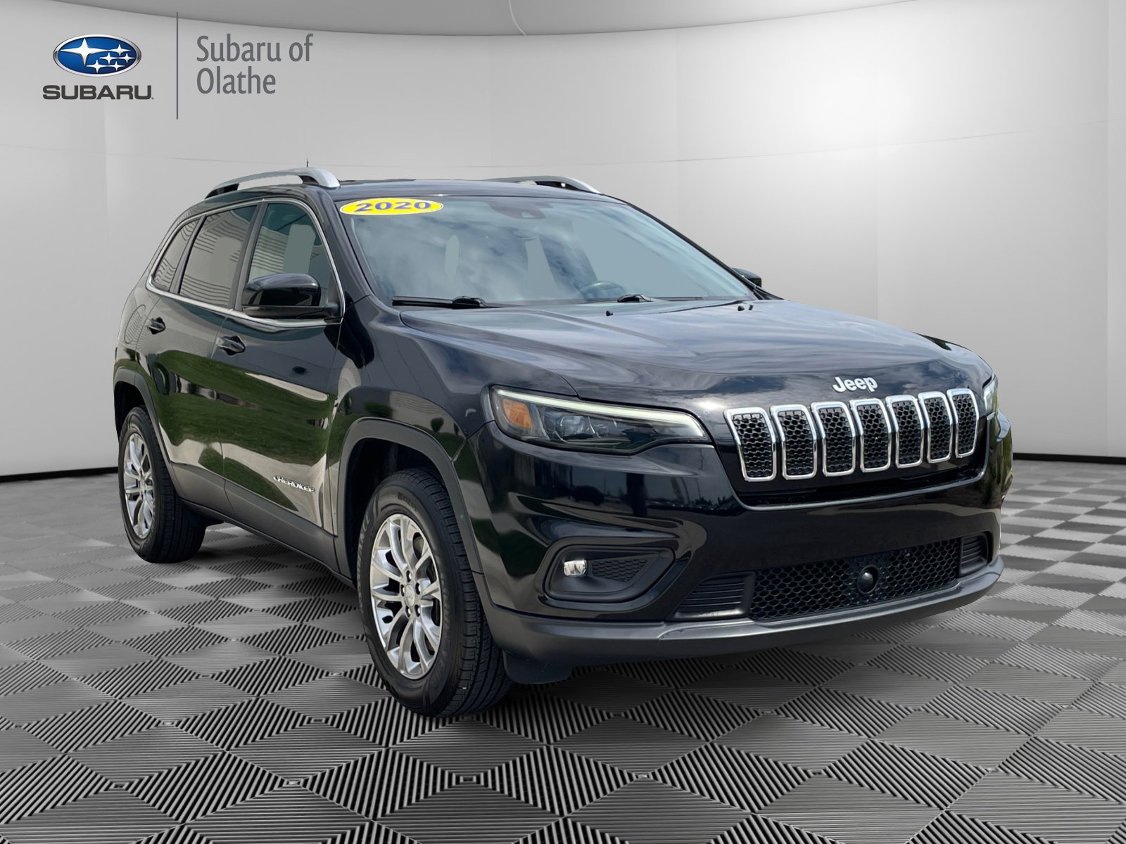 Used 2020 Jeep Cherokee Latitude Lux w/ Comfort/Convenience Group