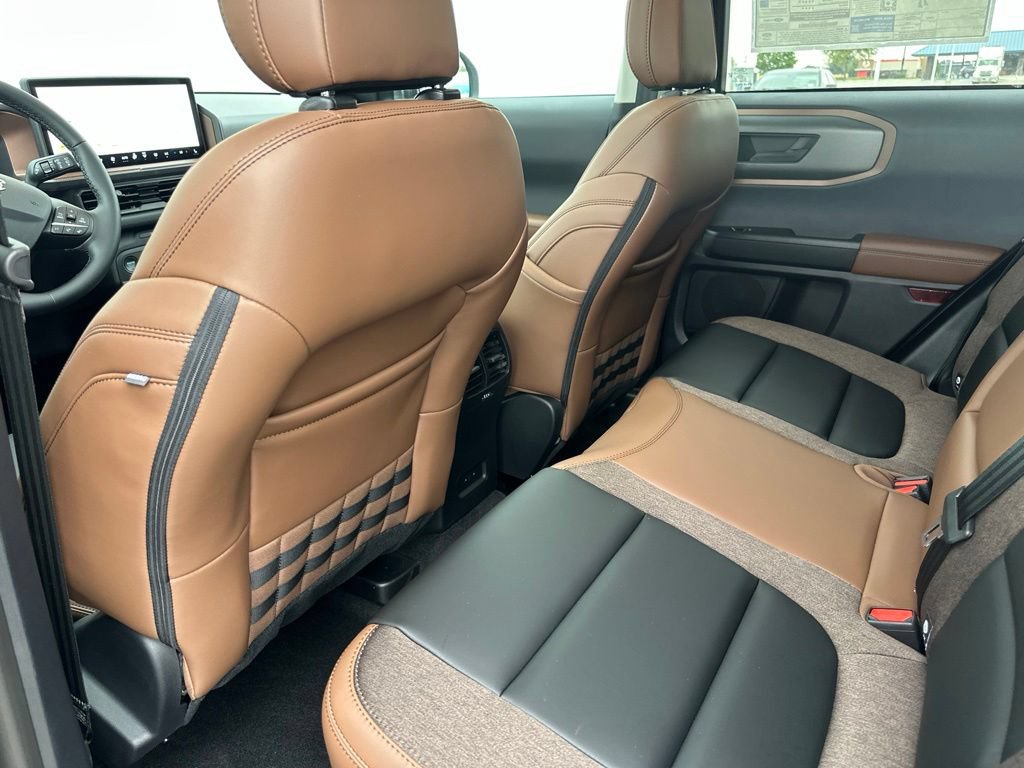New 2026 Ford Bronco Sport Outer Banks w/ Outer Banks Tech Package+ AWD/4WD image 15