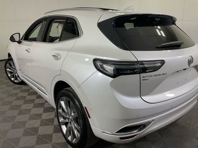 Used 2023 Buick Envision Avenir image 38