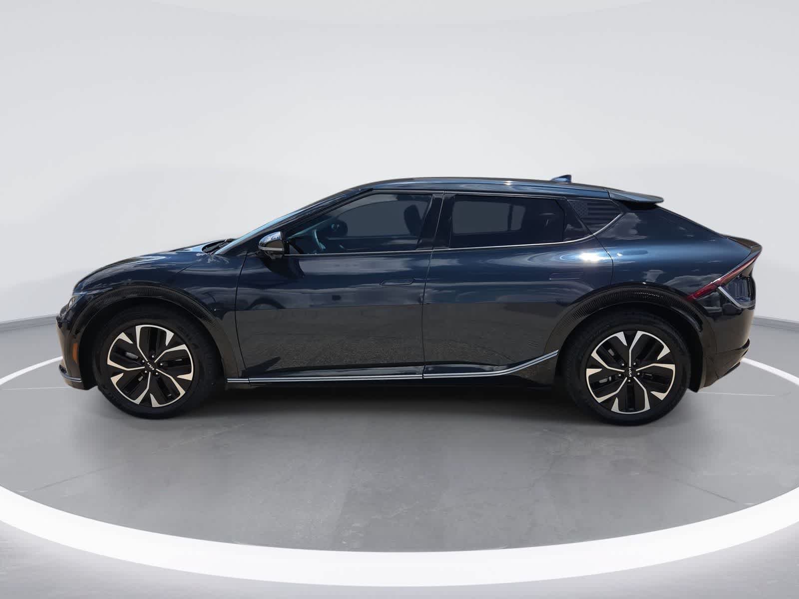 Used 2023 Kia EV6 Wind w/ Wind Technology Package AWD/4WD image 5