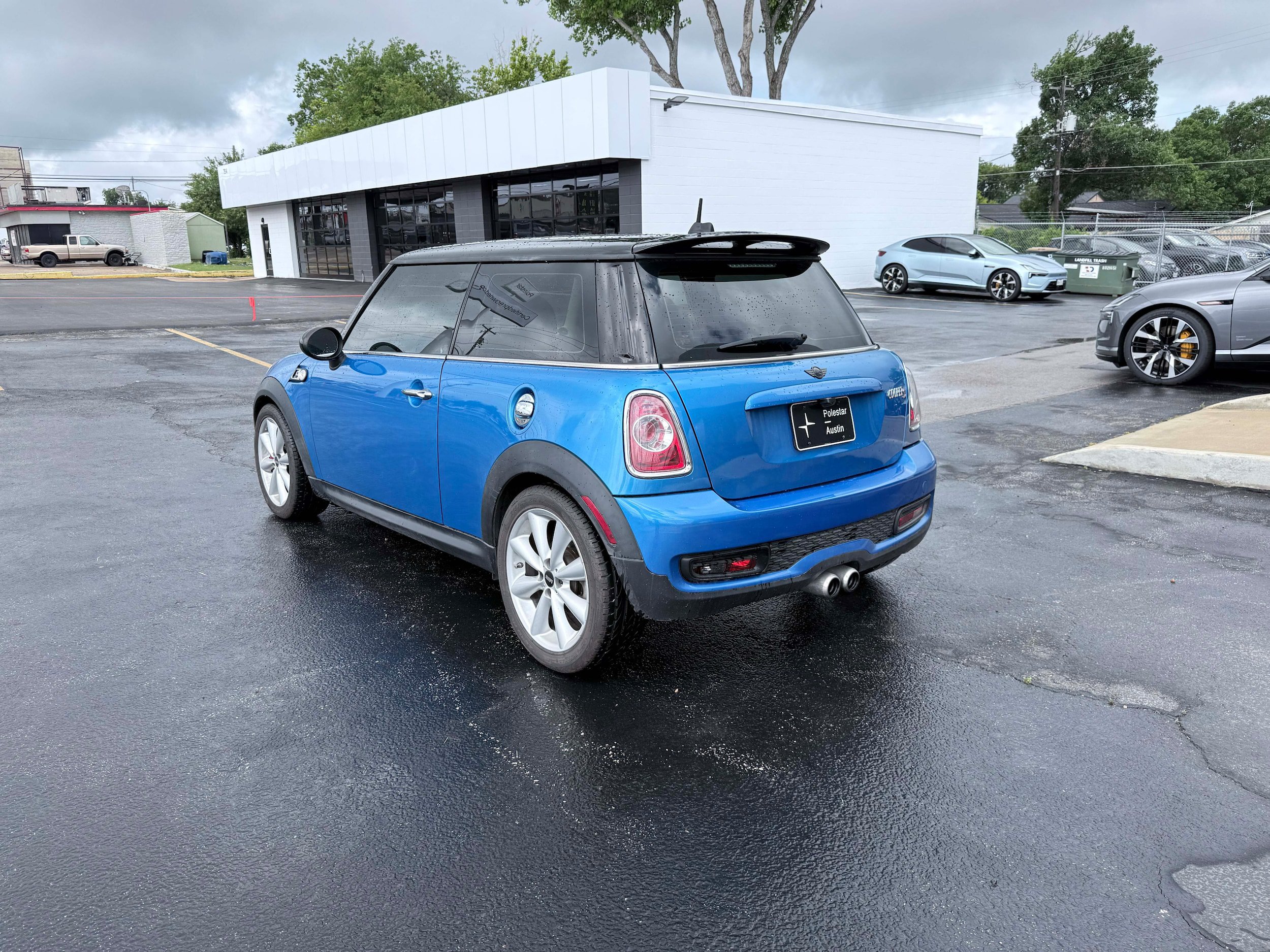 Used 2011 MINI Cooper S FWD image 4