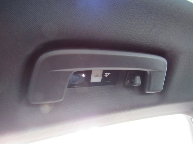 Used 2023 Porsche Taycan Premium Package w/ Premium Package image 32