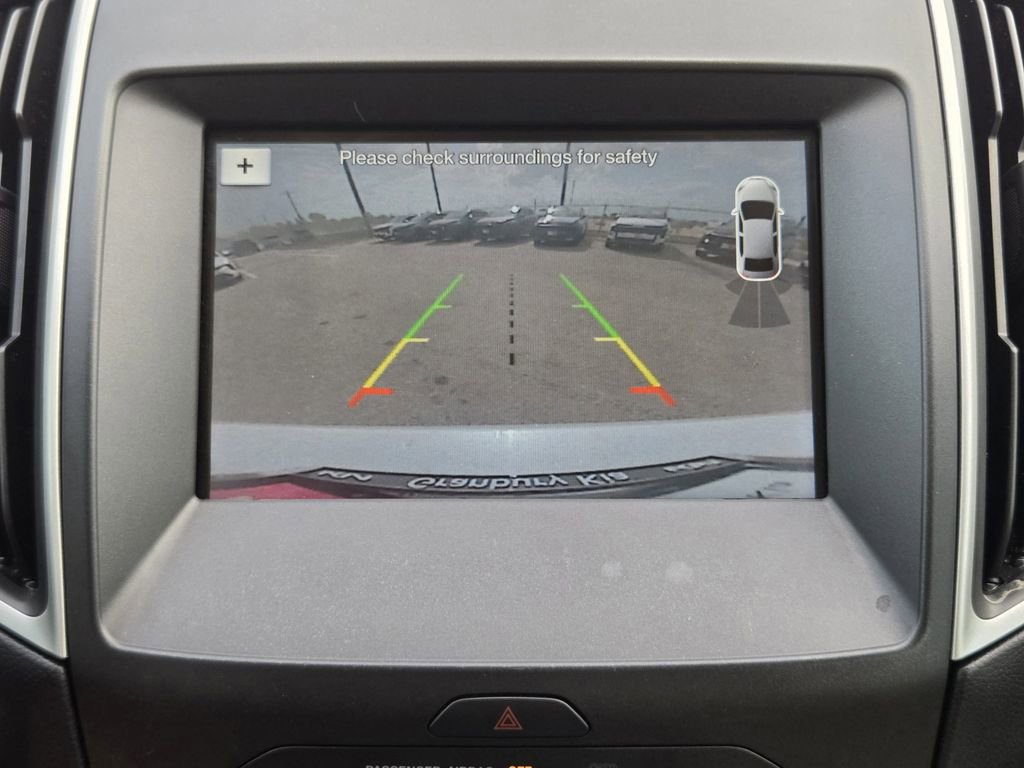Used 2017 Ford Edge SEL w/ Equipment Group 201A FWD image 16