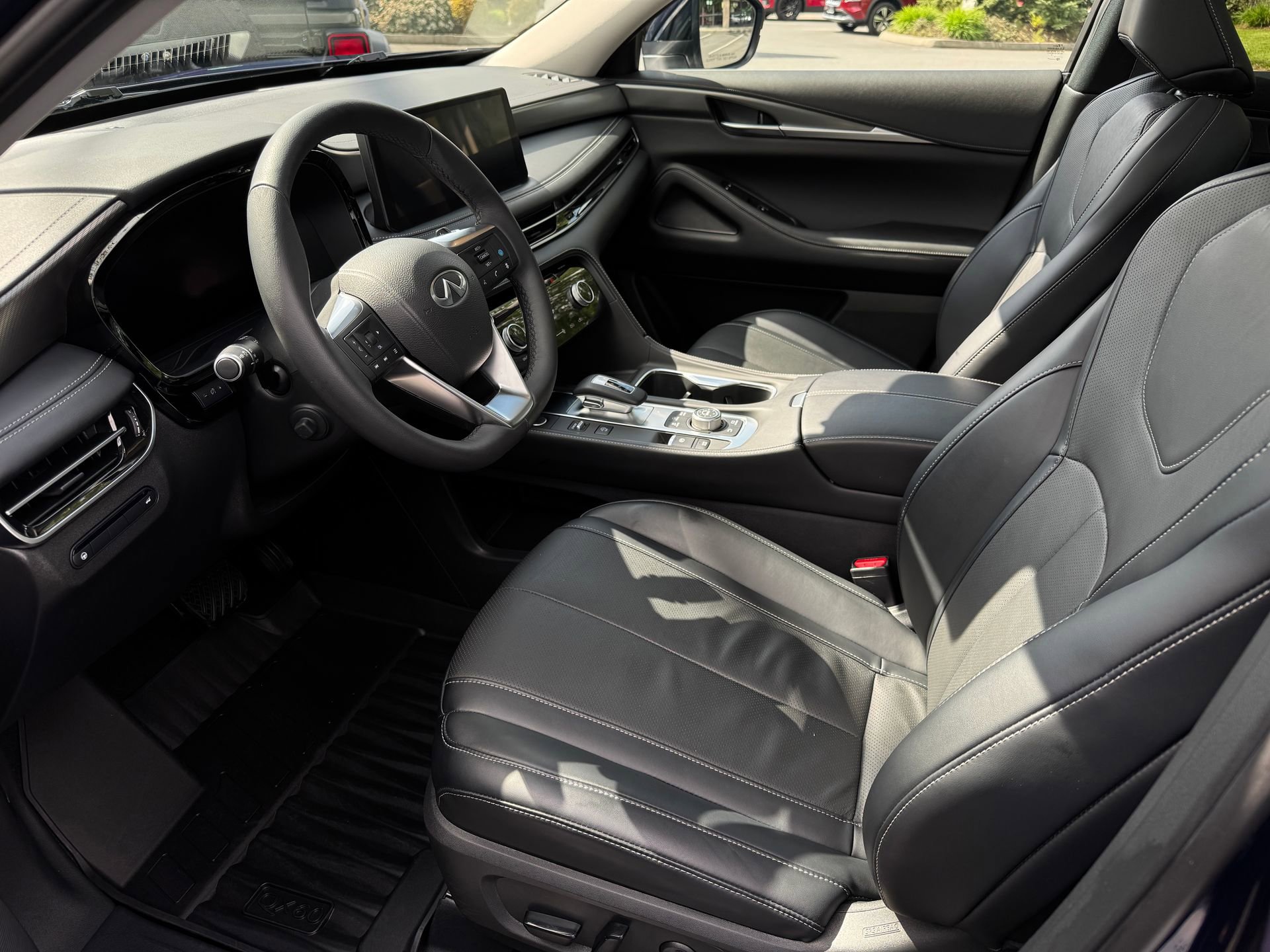 Used 2023 INFINITI QX60 Luxe AWD/4WD image 10