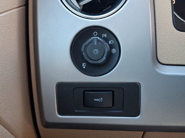 Used 2012 Ford F150 Lariat w/ Lariat Chrome Pkg RWD image 26