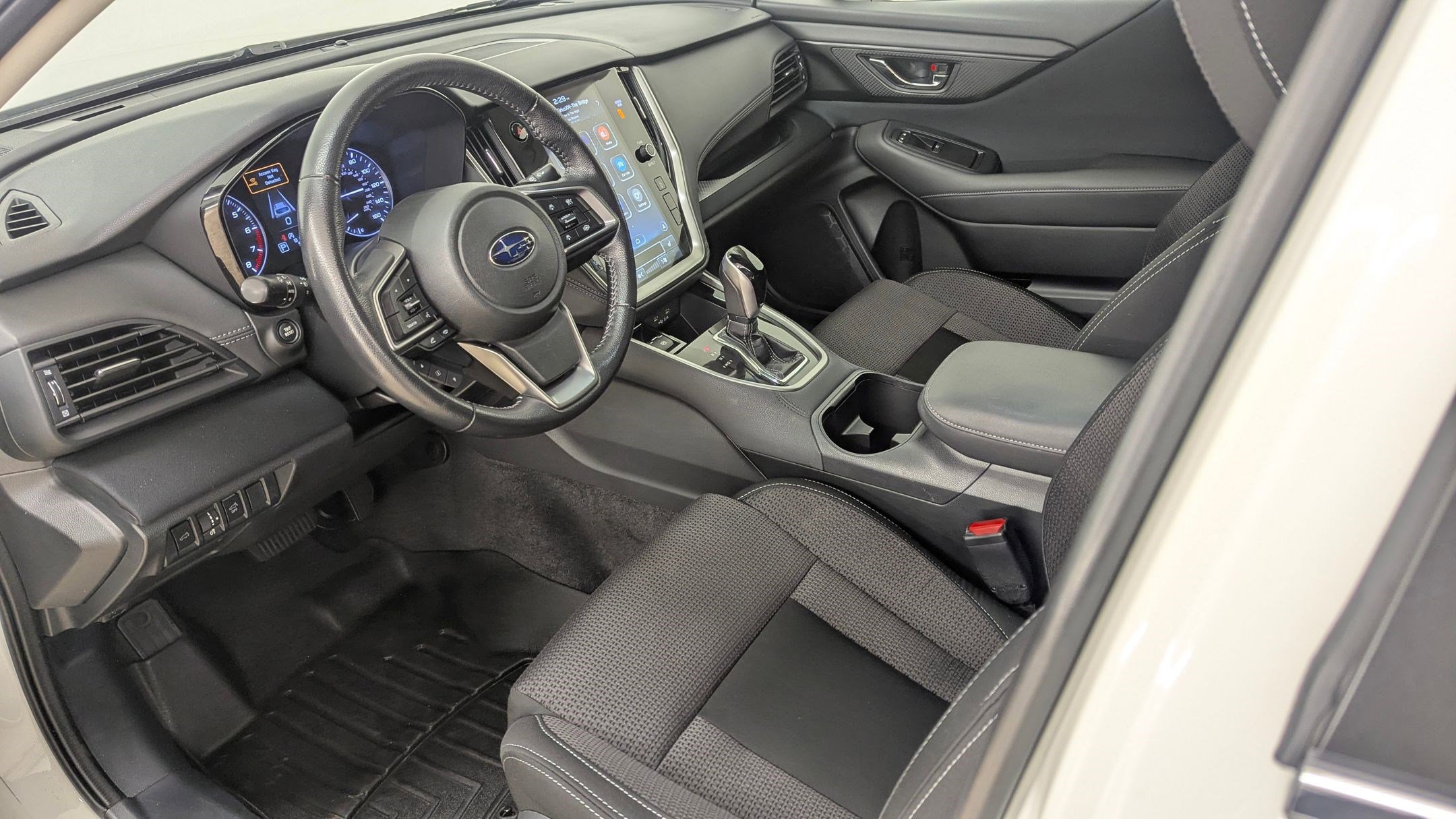 Used 2021 Subaru Outback Premium w/ Popular Package #1 image 4