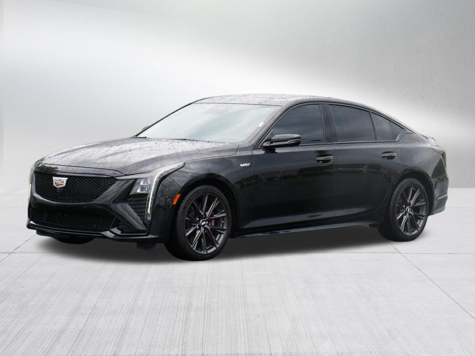 Used 2026 Cadillac CT5 V w/ Technology Package AWD/4WD image 3