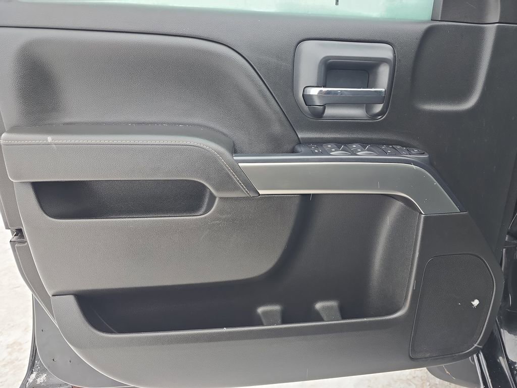 Used 2018 Chevrolet Silverado 1500 LT w/ All Star Edition image 23