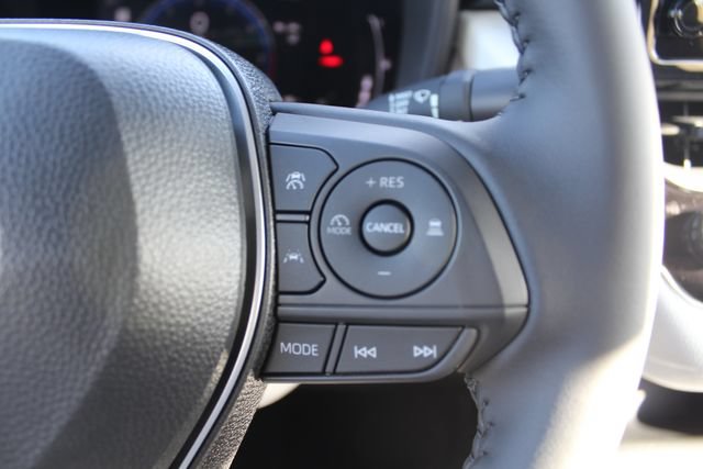 Certified 2026 Toyota Corolla SE FWD image 38