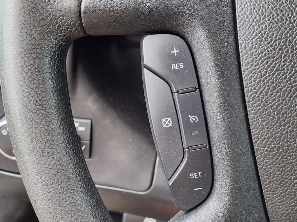 Used 2019 Chevrolet Express 3500 w/ Power Convenience Package image 7