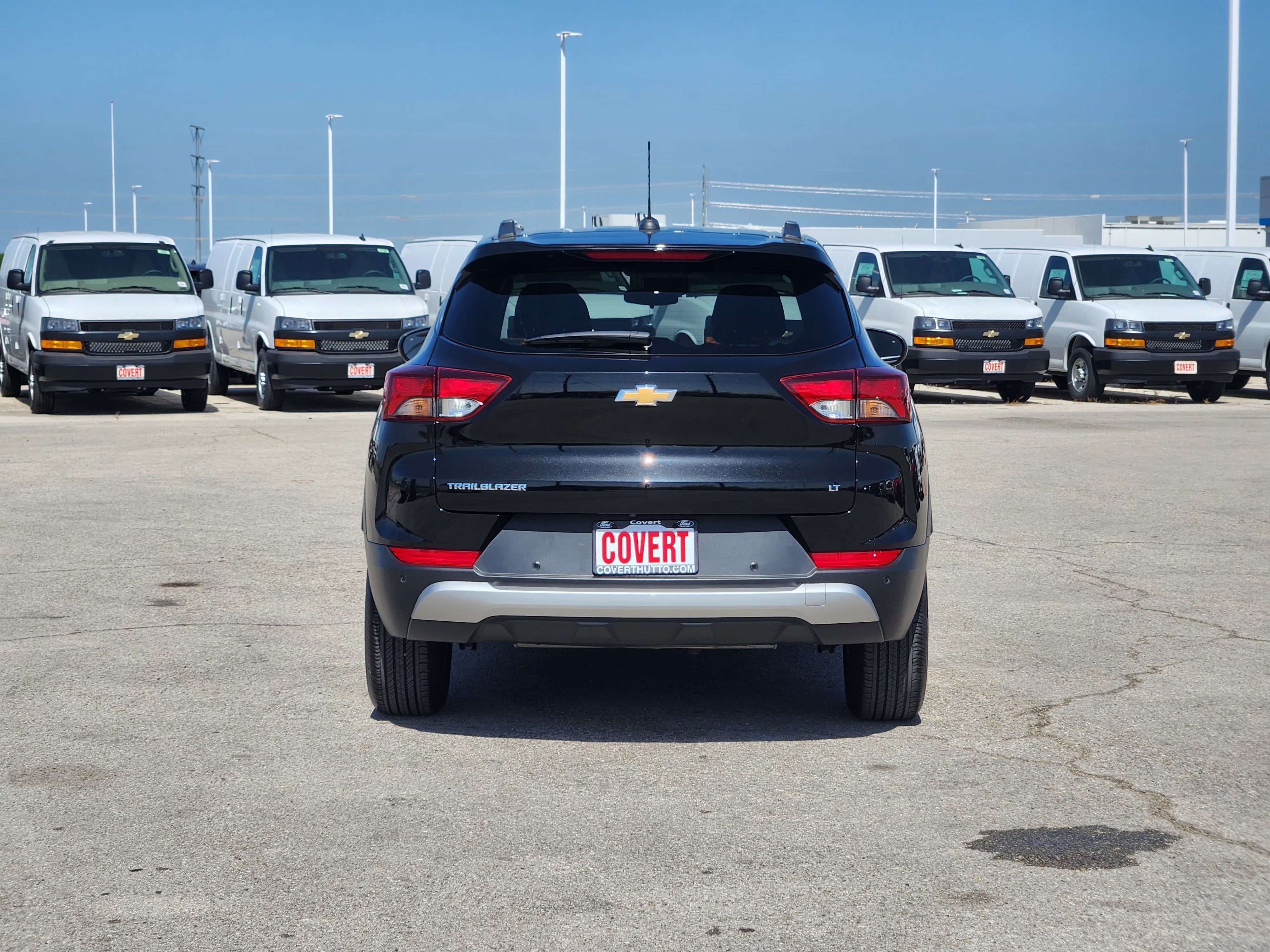 Used 2024 Chevrolet TrailBlazer LT w/ Driver Confidence Package FWD image 6