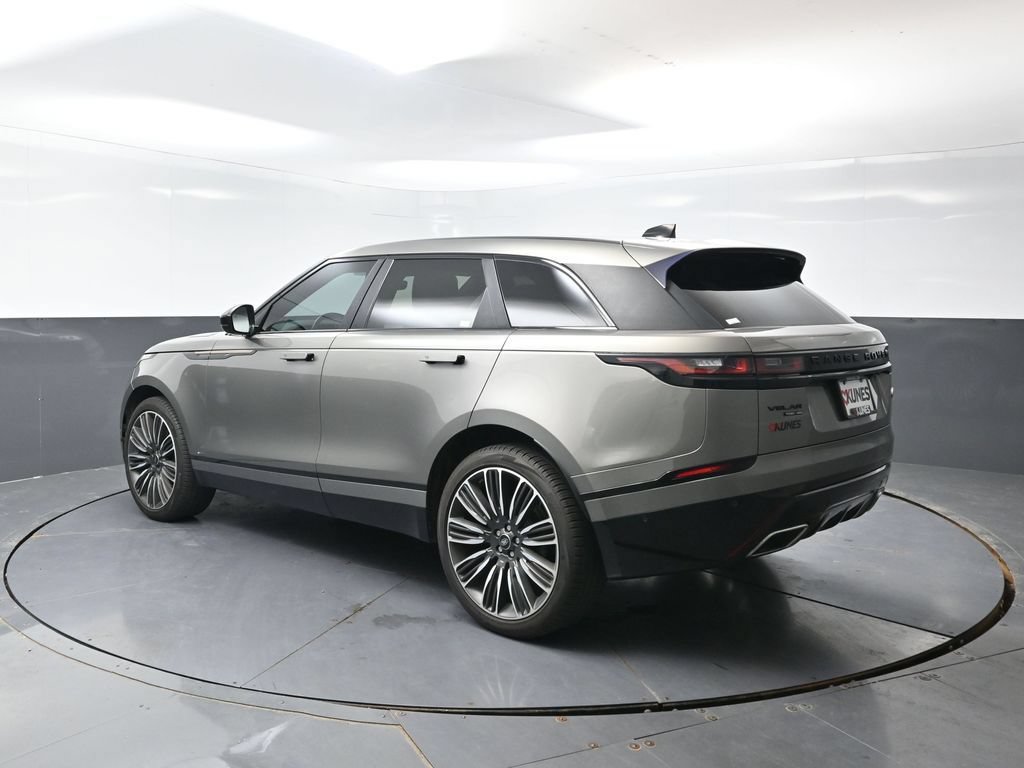 Used 2018 Land Rover Range Rover Velar R-Dynamic HSE AWD/4WD image 12