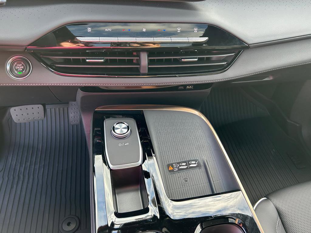 New 2026 Buick Enclave Avenir w/ Super Cruise Package image 11