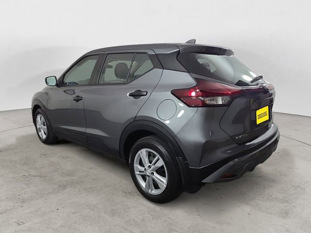Used 2025 Nissan Kicks Play S image 3