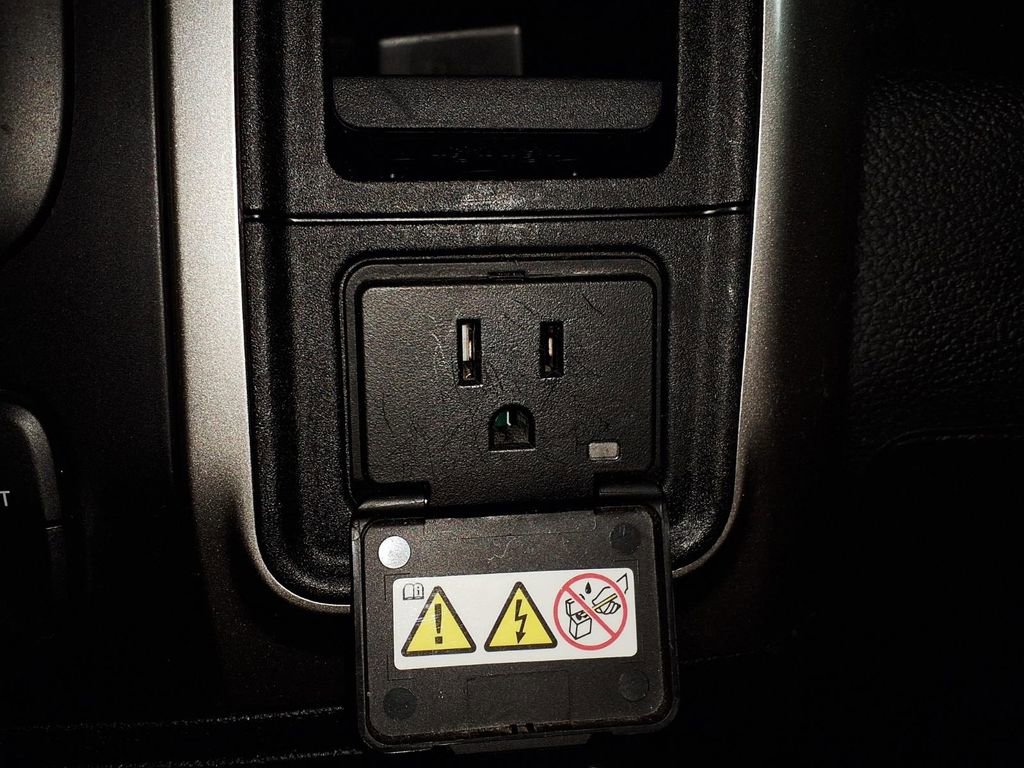 Used 2016 RAM 1500 Lone Star image 23