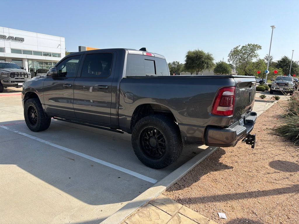 Used 2024 RAM 1500 Laramie AWD/4WD image 5