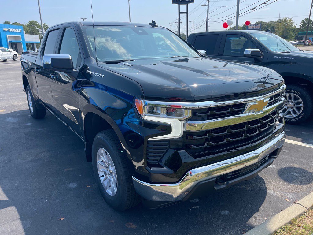 New 2026 Chevrolet Silverado 1500 LT w/ Leather Package image 3