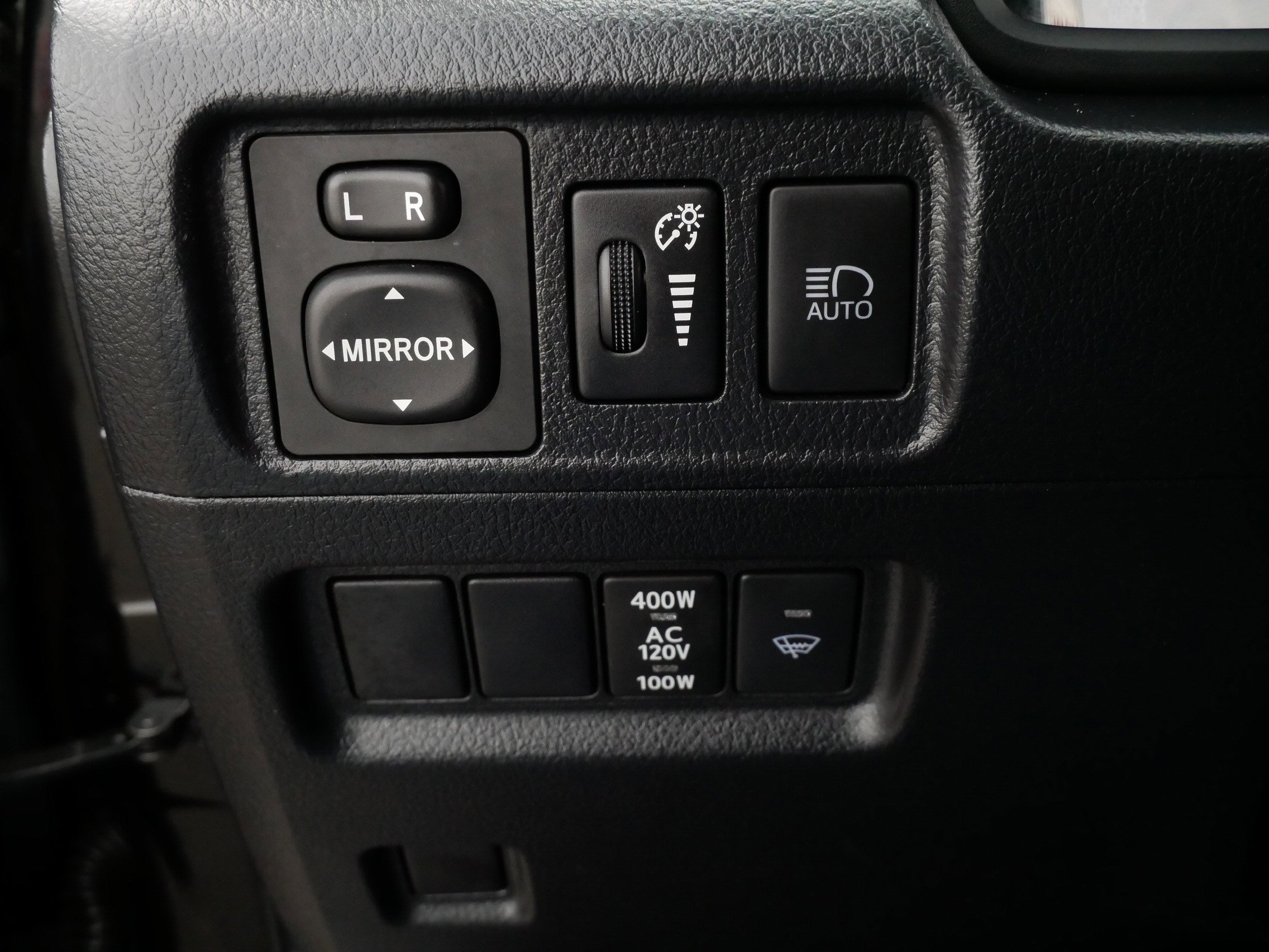 Certified 2024 Toyota 4Runner TRD Off-Road image 26