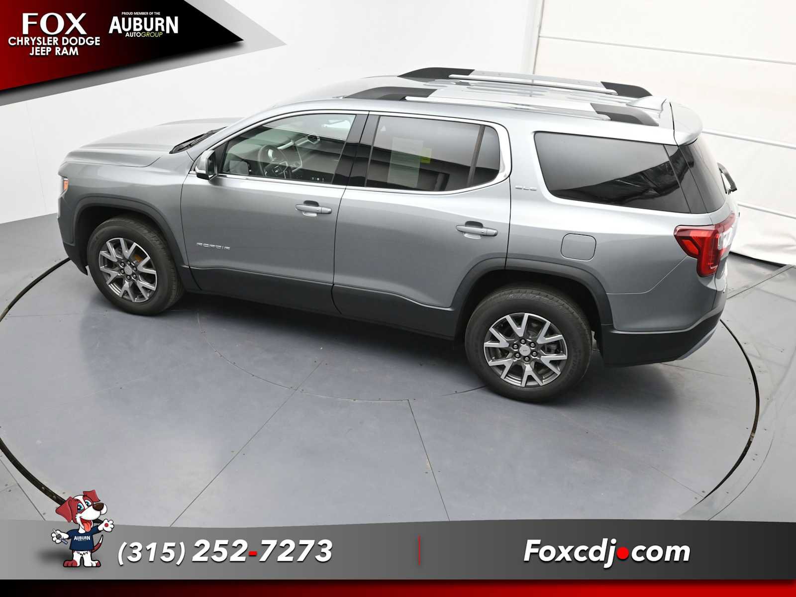 Used 2023 GMC Acadia SLE w/ Driver Convenience Package image 24