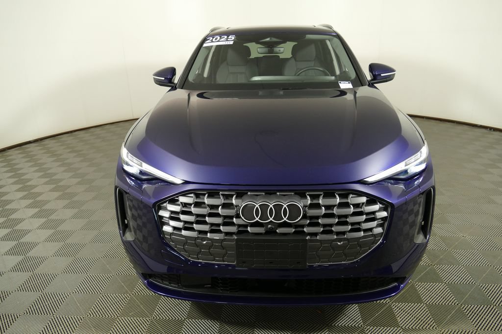 Certified 2025 Audi Q5 Premium Plus w/ Premium Plus AWD/4WD image 8
