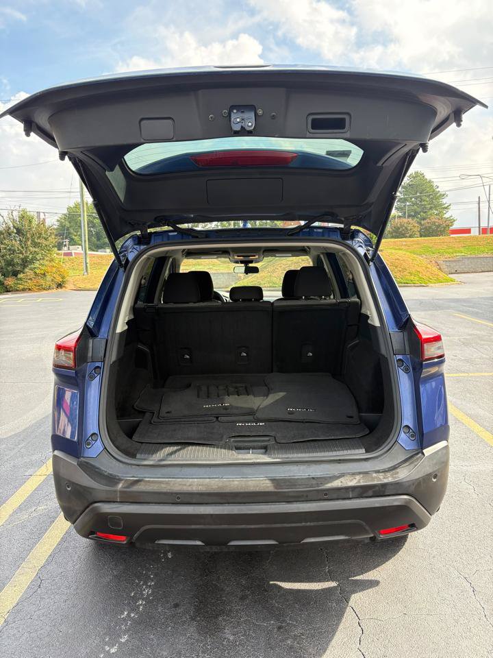Used 2021 Nissan Rogue S FWD image 18