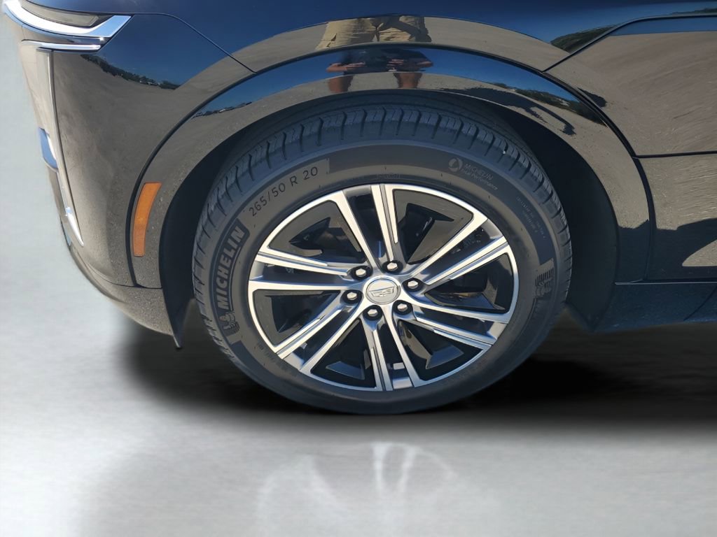 Used 2025 Cadillac Lyriq Luxury image 18