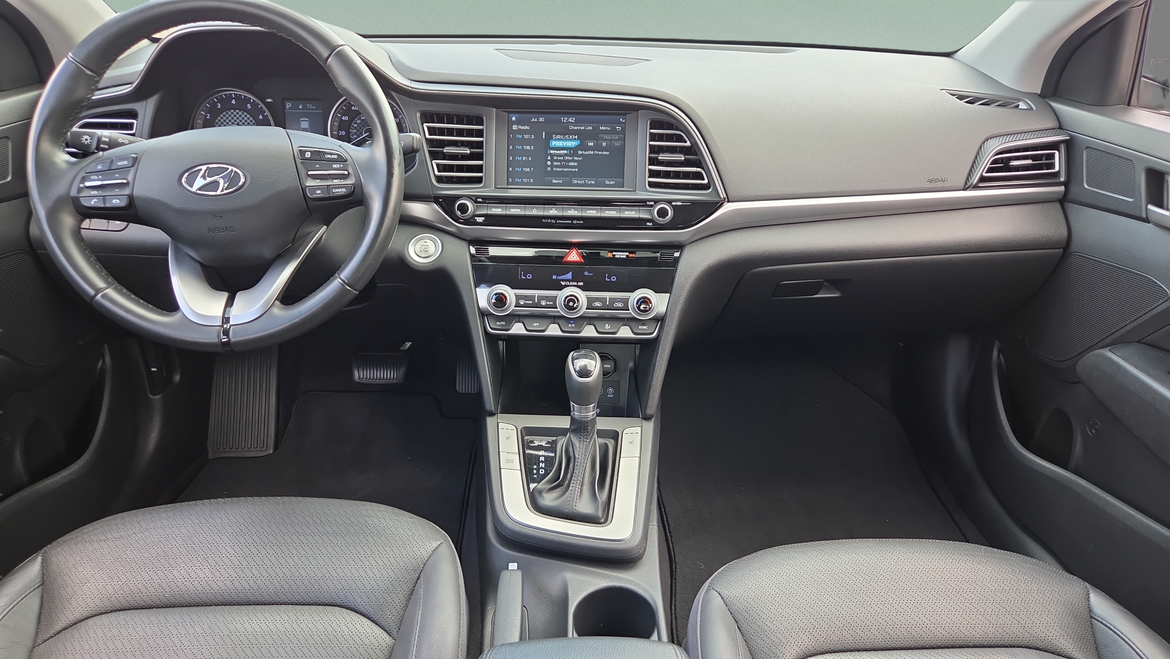 Used 2020 Hyundai Elantra Limited w/ Cargo Package (C1) FWD image 25