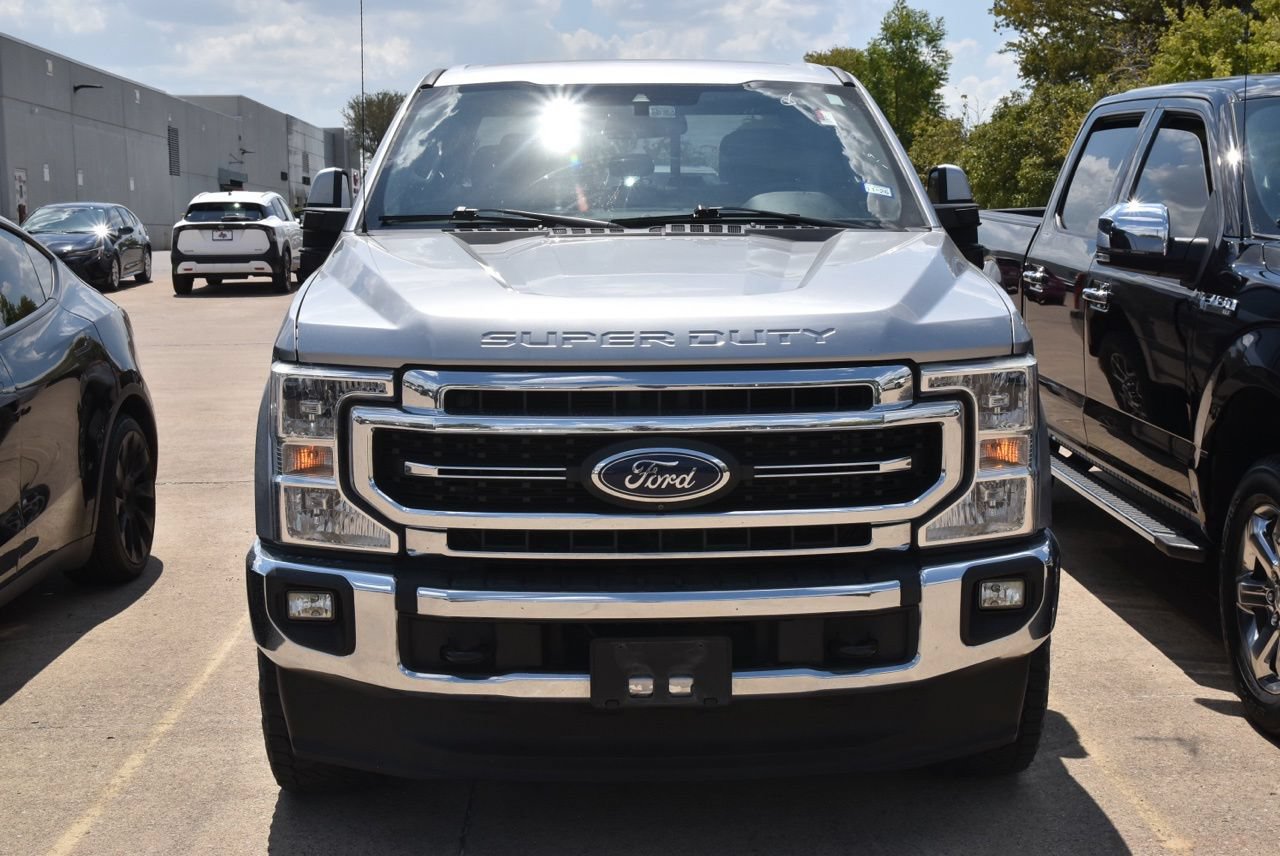 Used 2020 Ford F250 Lariat w/ Lariat Ultimate Package AWD/4WD image 3