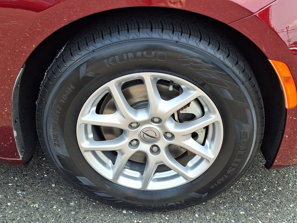 Used 2023 Chrysler Pacifica Touring-L w/ Uconnect Theater Family Group FWD image 9