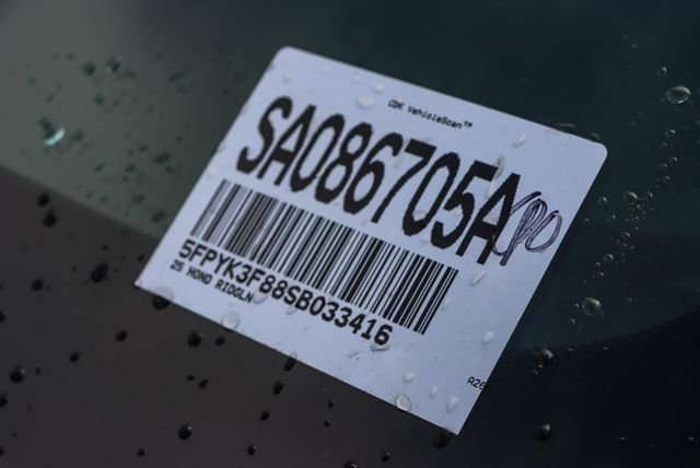 Used 2025 Honda Ridgeline Black Edition image 30