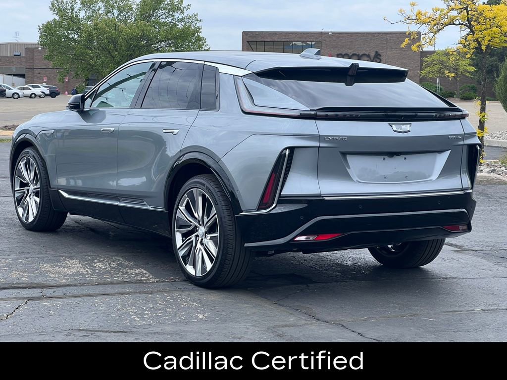 Certified 2024 Cadillac Lyriq Luxury w/ Nappa Leather Package AWD/4WD image 13