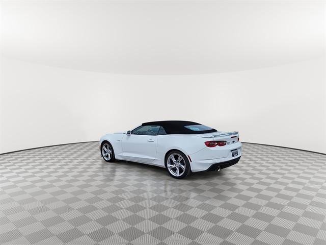 Used 2023 Chevrolet Camaro LT w/ Technology Package image 6