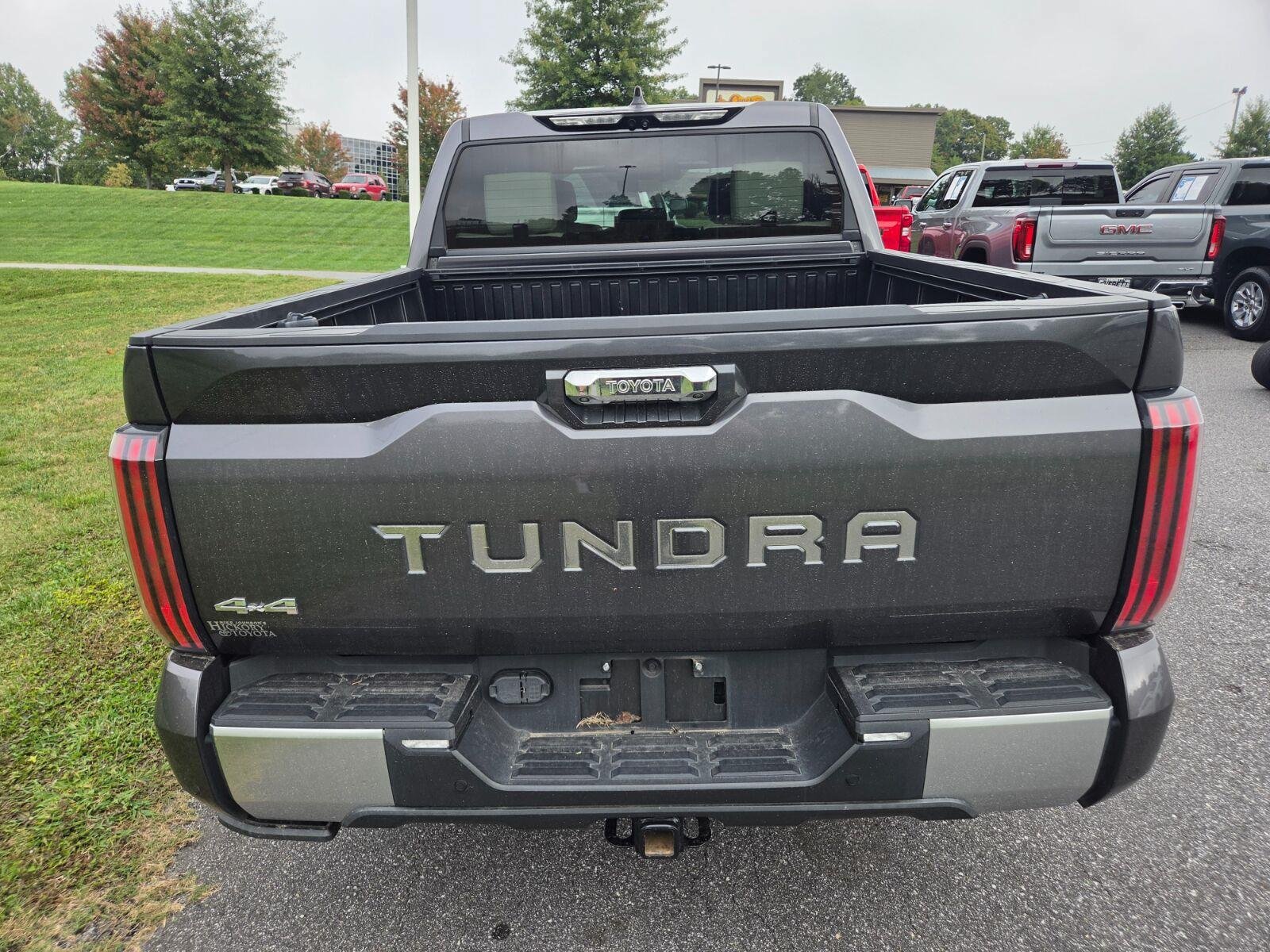 Used 2023 Toyota Tundra Capstone AWD/4WD image 9