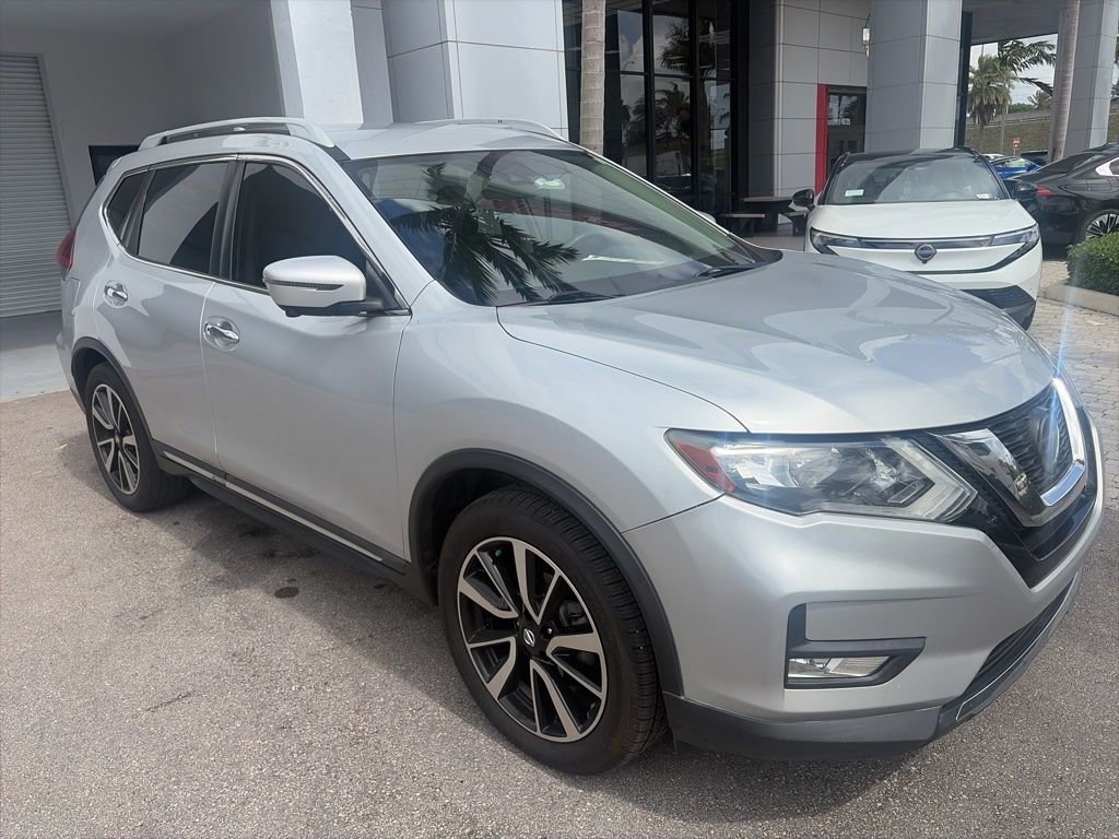 Used 2019 Nissan Rogue SL FWD image 3