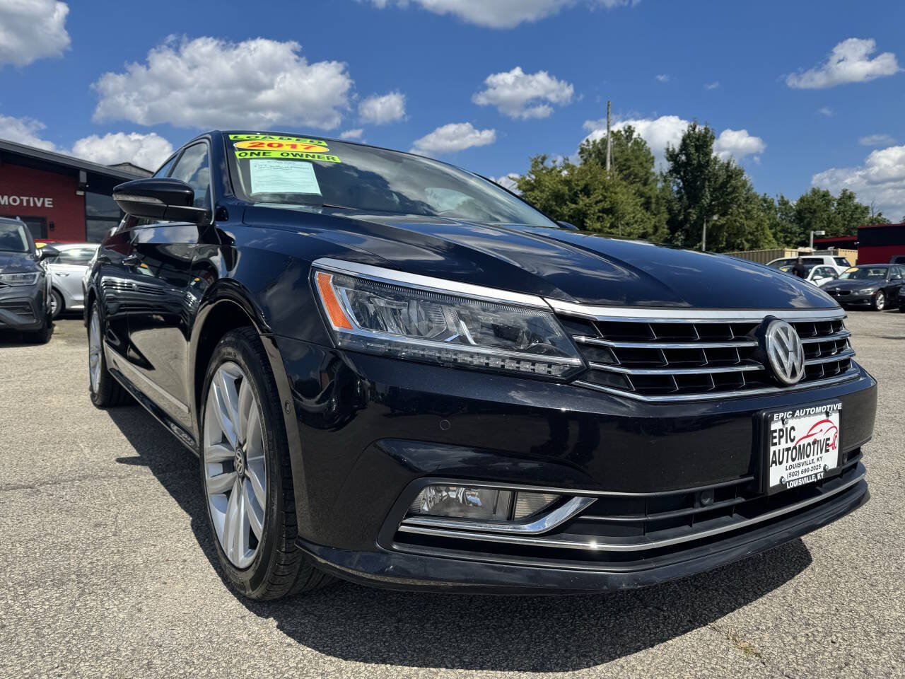 Used 2017 Volkswagen Passat 1.8T SEL Premium FWD image 8