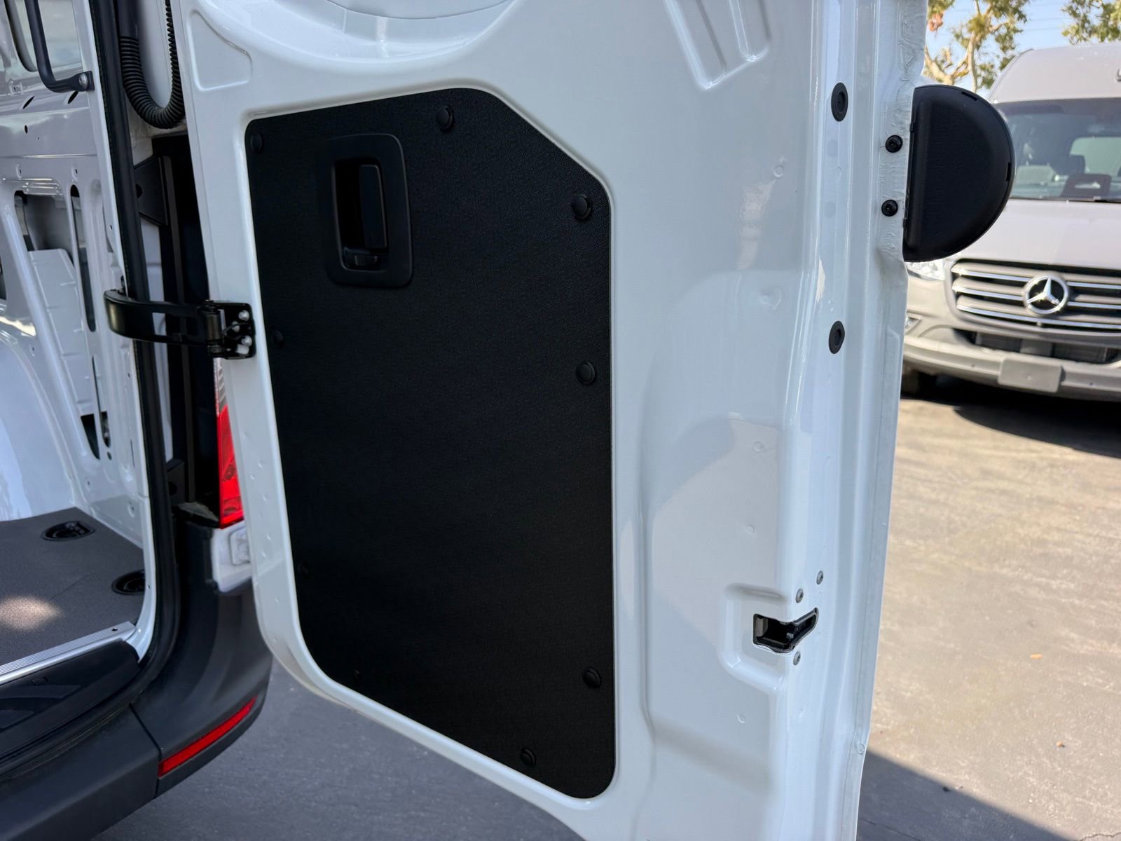 New 2025 Mercedes-Benz Sprinter 2500 image 19