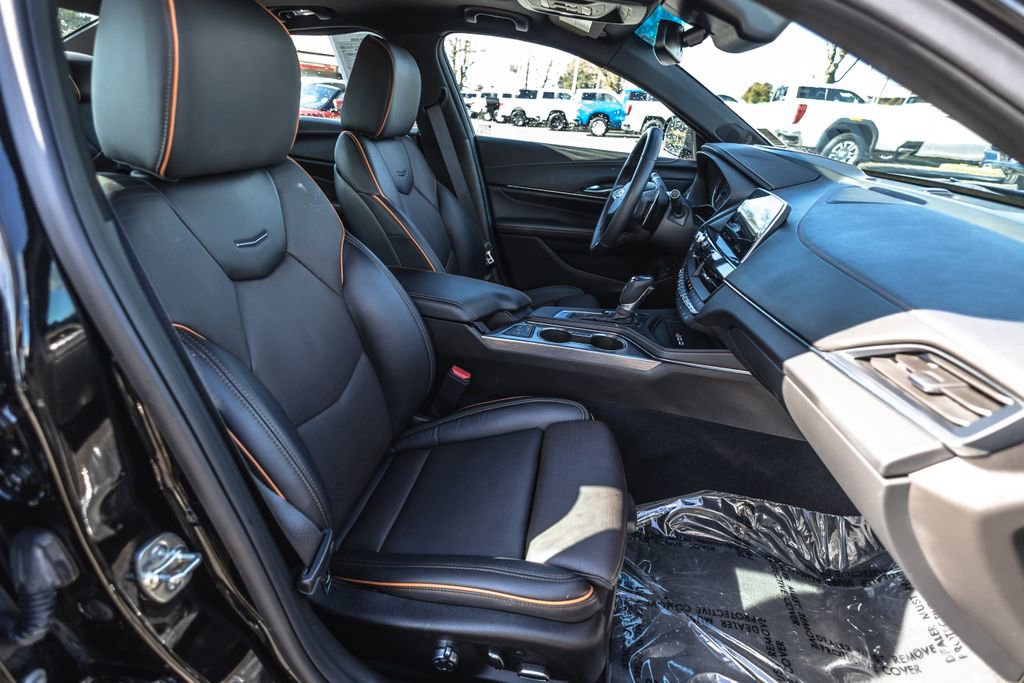 Used 2025 Cadillac CT4 Sport w/ Climate Package image 30