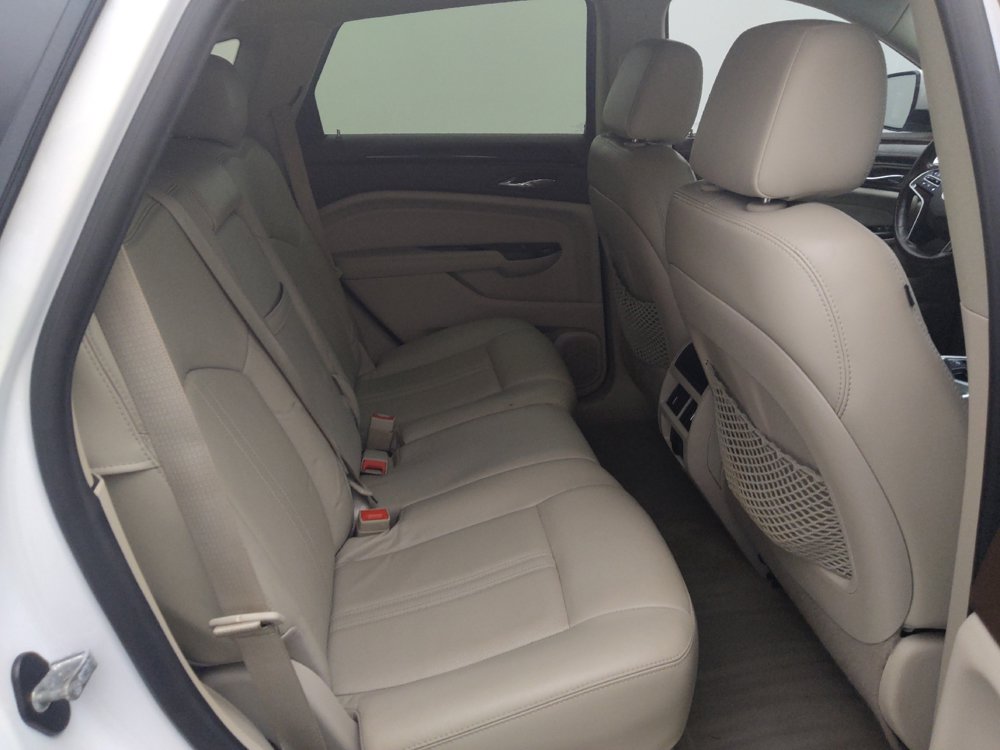 Used 2016 Cadillac SRX Luxury w/ Driver Awareness Package FWD image 19