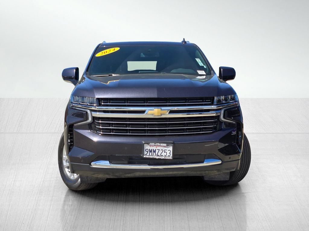 Used 2024 Chevrolet Suburban LT AWD/4WD image 2