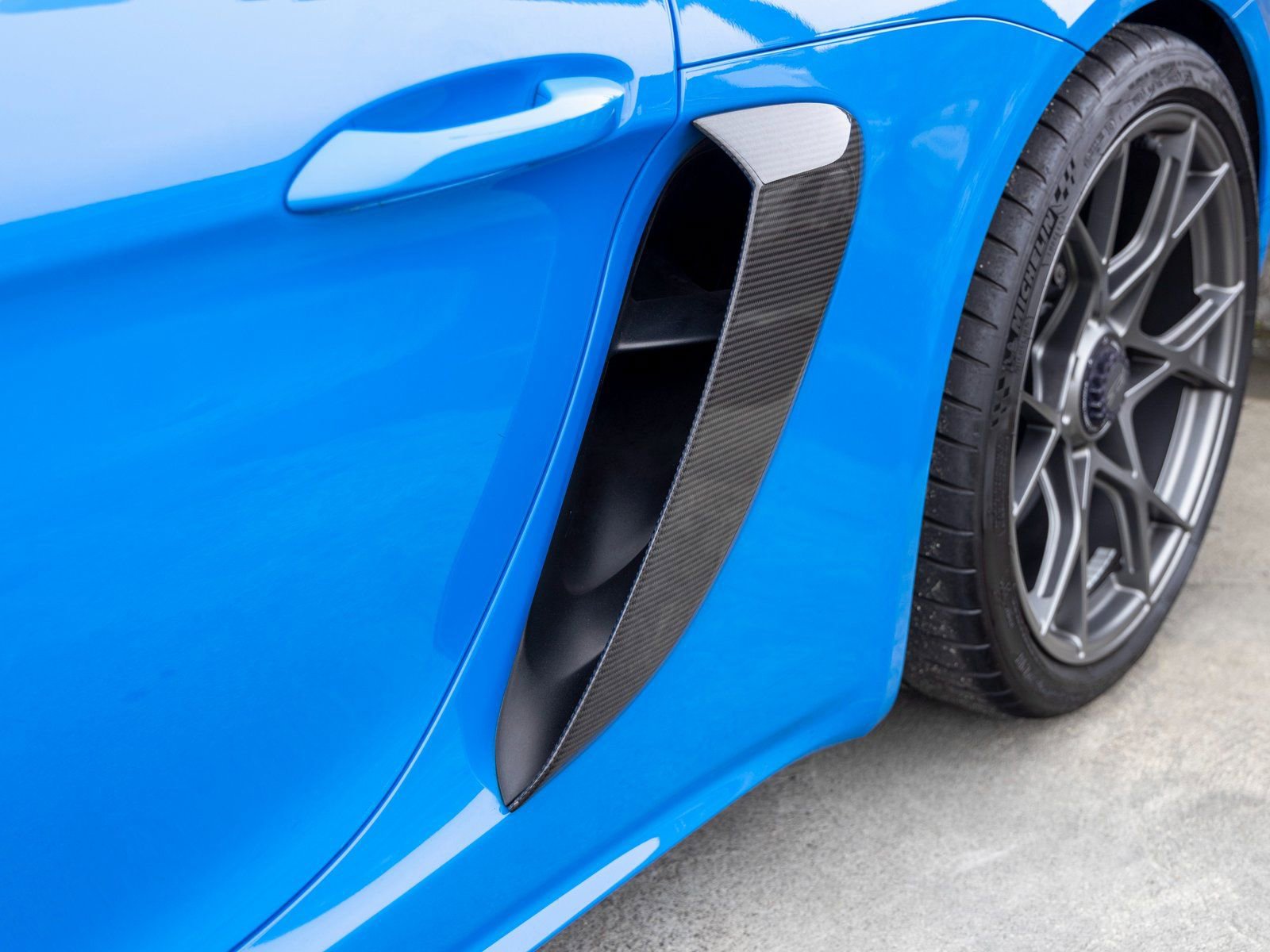 Certified 2023 Porsche 718 Cayman GT4 RS image 23