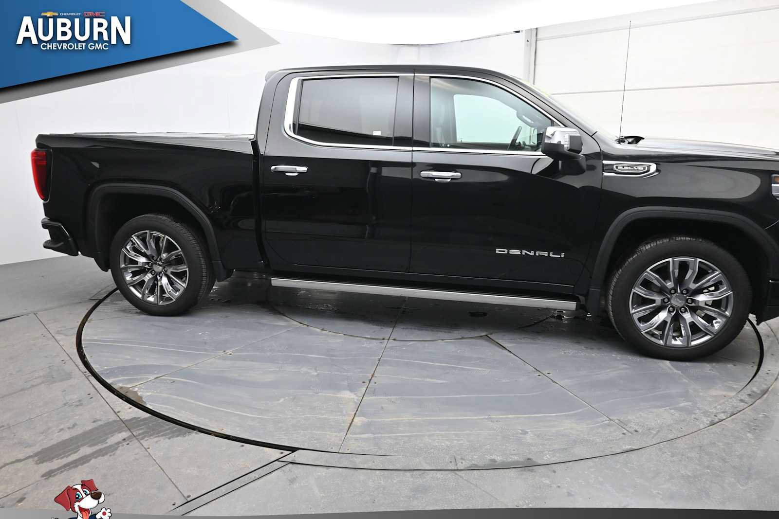 Used 2023 GMC Sierra 1500 Denali w/ Denali Reserve Package image 14