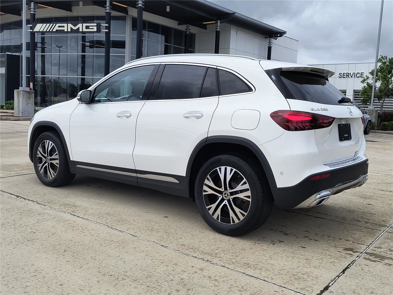 New 2025 Mercedes-Benz GLA 250 image 4