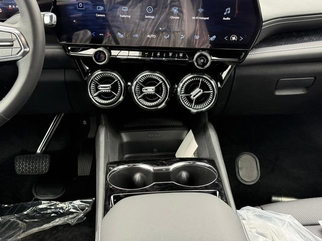 New 2026 Chevrolet Blazer EV LT image 10